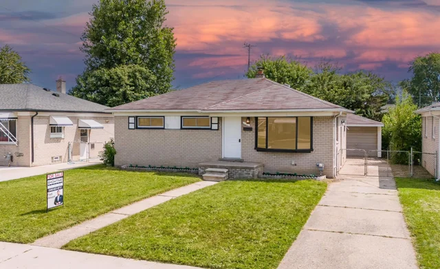 Brick ranch home on Pattow Street in Roseville